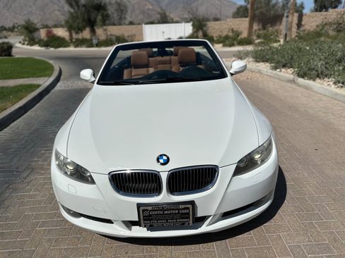 Used 2010 BMW 328i Convertible w/ Premium Pkg RWD image 28