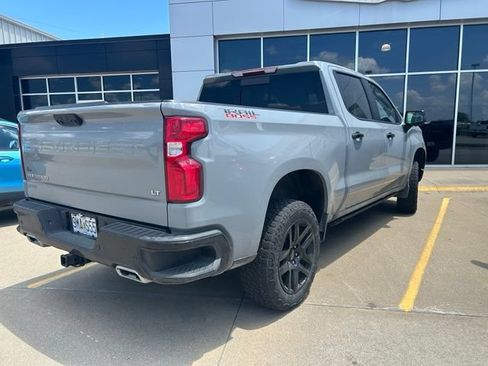 Used 2024 Chevrolet Silverado 1500 LT Trail Boss w/ LT Trail Boss Premium Package AWD/4WD image 5