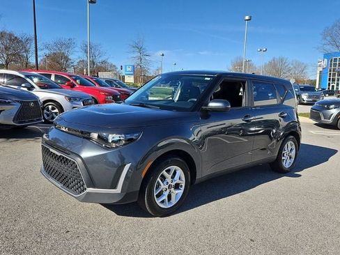 Used 2024 Kia Soul LX w/ Option Group 015 image 4