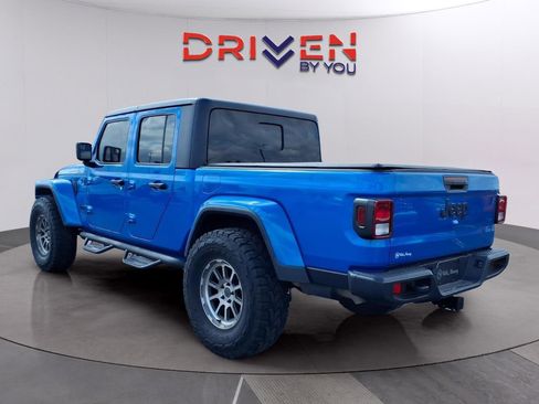 Used 2020 Jeep Gladiator Sport image 5