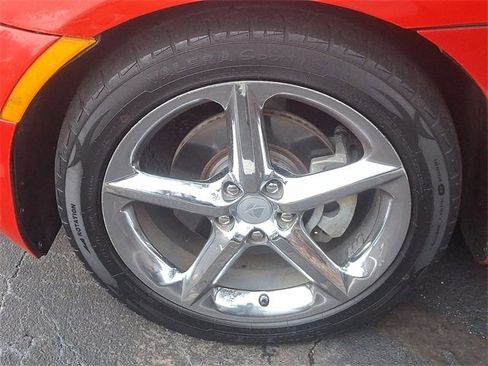 Used 2009 Saturn Sky w/ Premium Trim Package image 6