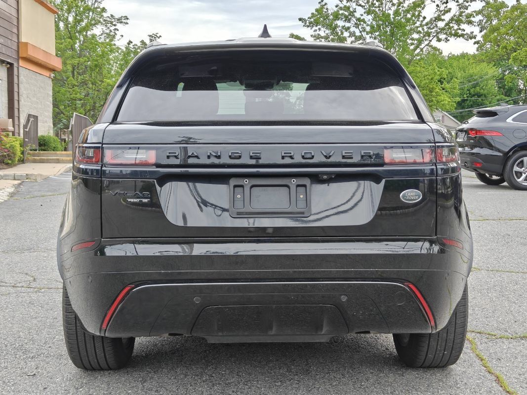 Used 2018 Land Rover Range Rover Velar R-Dynamic SE AWD/4WD image 5