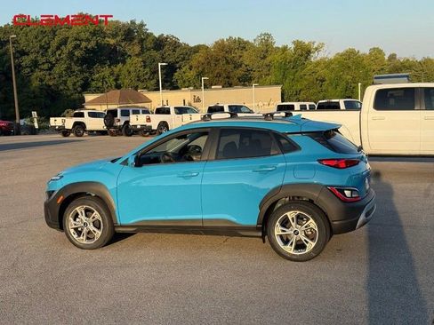 Used 2023 Hyundai Kona SEL image 2