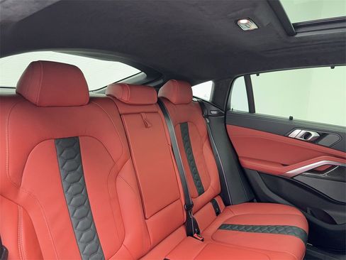 Used 2025 BMW X6 M Competition w/ Executive Package image 52