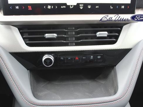 New 2026 Ford Explorer Active w/ Active Comfort Package image 14