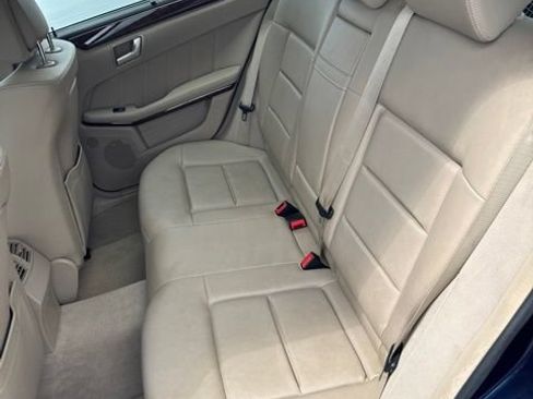 Used 2013 Mercedes-Benz E 350 4MATIC Wagon image 6