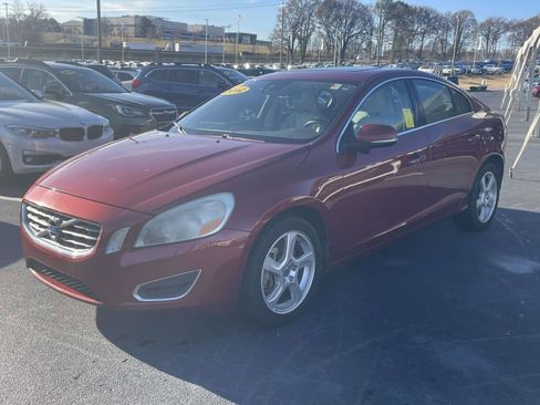 Used 2012 Volvo S60 T5 image 5