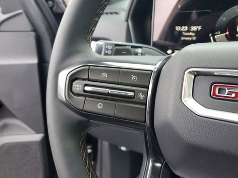 New 2026 GMC Terrain AT4 w/ LPO, Black Badging Package image 20