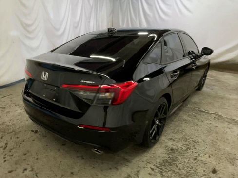 Certified 2024 Honda Civic Sport image 8