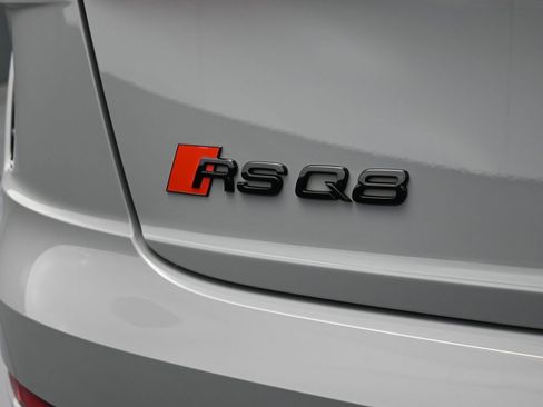 Used 2024 Audi RS Q8 image 14