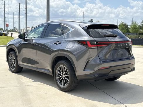 Used 2022 Lexus NX 250 FWD image 10