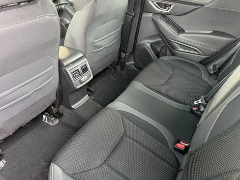 Used 2023 Subaru Forester Premium AWD/4WD image 12