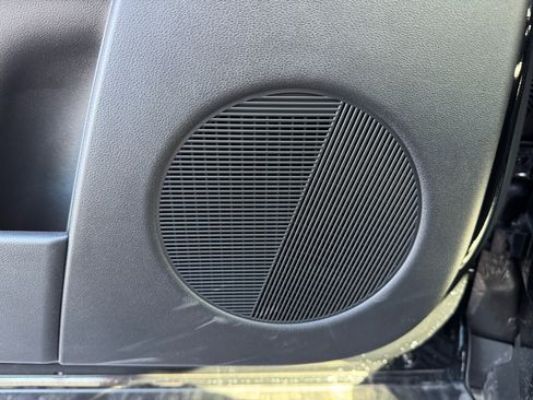 New 2025 Hyundai Ioniq 5 SEL image 19