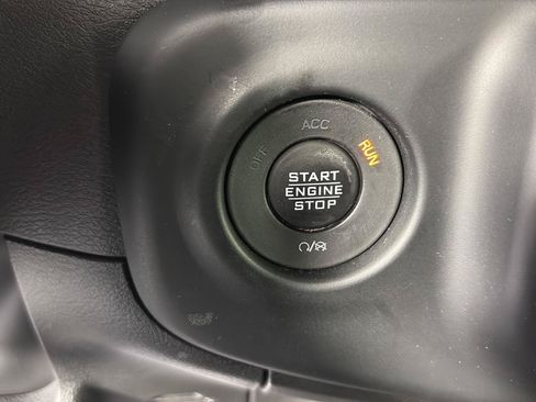 Used 2023 Jeep Wrangler Unlimited Rubicon 4xe w/ Cold Weather Group AWD/4WD image 30
