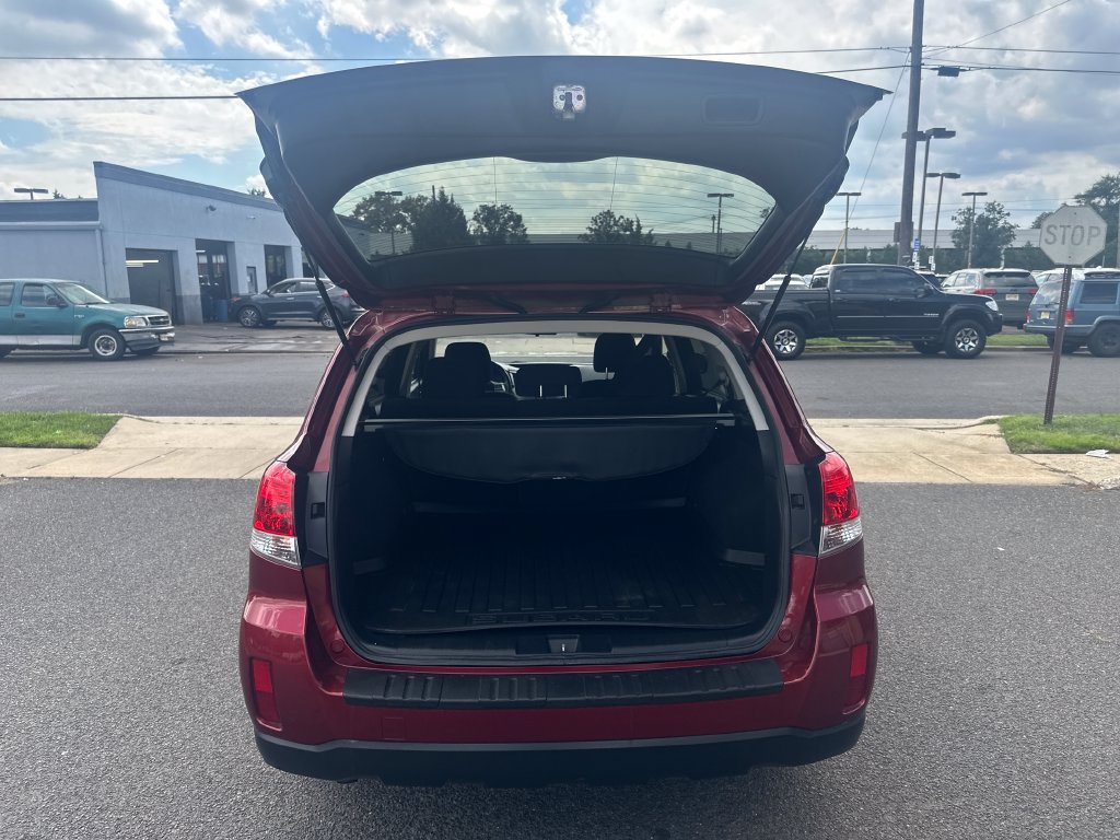Used 2014 Subaru Outback 2.5i Premium AWD/4WD image 18