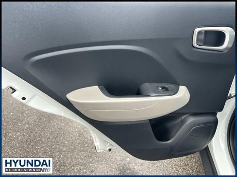 New 2026 Hyundai Venue SEL FWD image 19