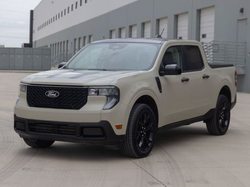 Used 2025 Ford Maverick XLT w/ XLT Luxury Package AWD/4WD image 7