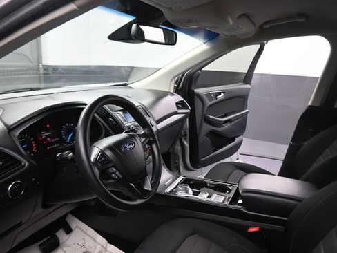 Used 2019 Ford Edge SE AWD/4WD image 38