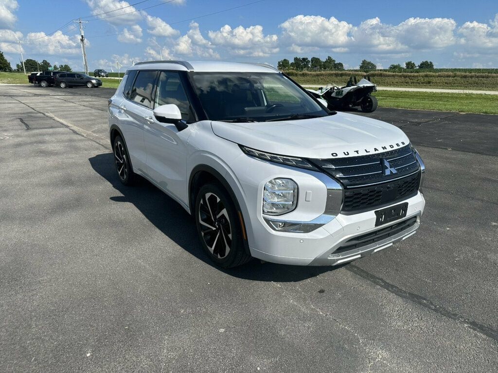 Used 2022 Mitsubishi Outlander SEL AWD/4WD image 7