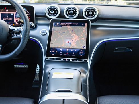 New 2025 Mercedes-Benz C 300 4MATIC Sedan image 13