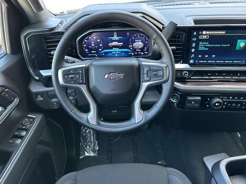 Certified 2026 Chevrolet Silverado 1500 RST RWD image 17