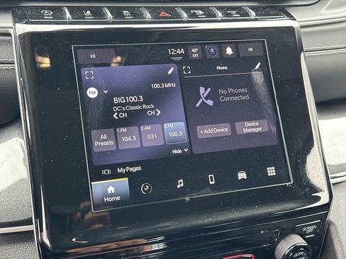 Used 2023 Jeep Grand Cherokee Laredo image 18