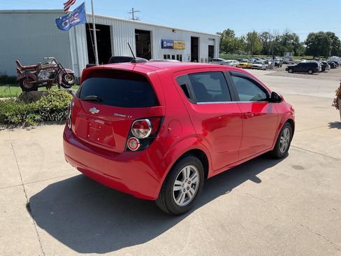 Used 2015 Chevrolet Sonic LT FWD image 9
