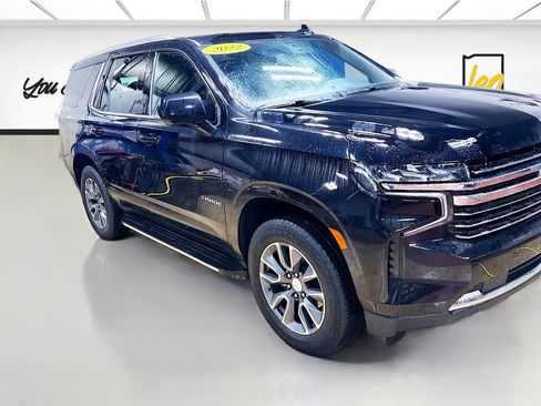 Used 2022 Chevrolet Tahoe LT image 3