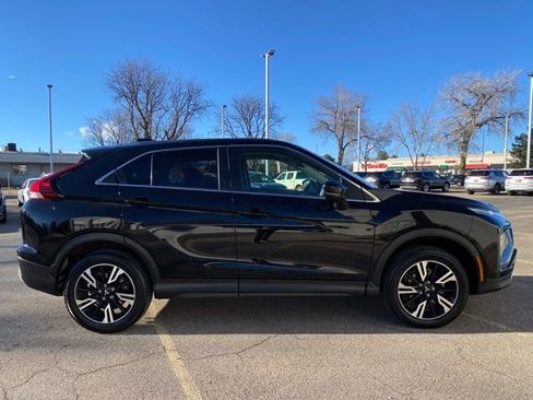 Used 2023 Mitsubishi Eclipse Cross SE image 6