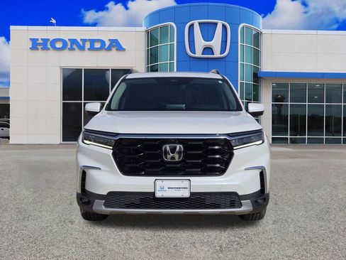 Used 2023 Honda Pilot Elite image 8