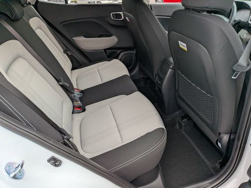 New 2026 Hyundai Venue SEL image 23