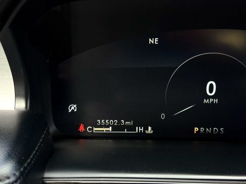 Used 2023 Lincoln Nautilus AWD w/ Premium Package image 40