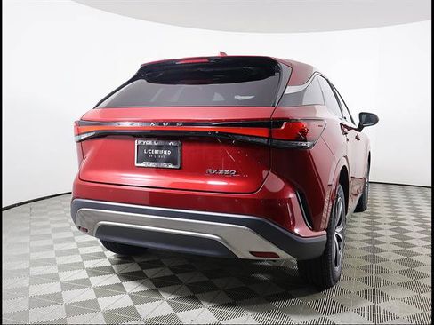 Certified 2023 Lexus RX 350 FWD w/ Accessory Package image 5