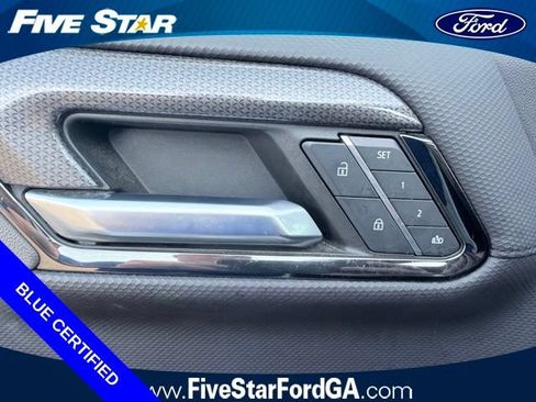 Used 2023 Chevrolet Silverado 1500 ZR2 w/ Technology Package AWD/4WD image 14