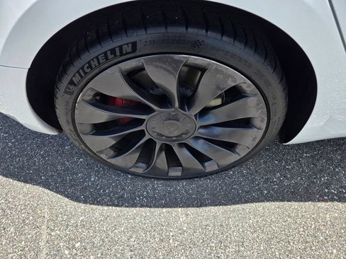 Used 2023 Tesla Model 3 Performance AWD/4WD image 13