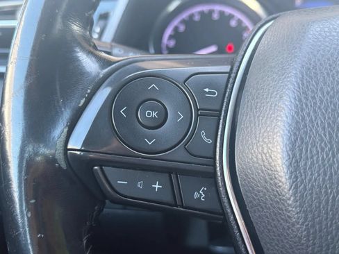 Used 2020 Toyota Camry SE FWD image 27