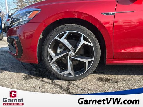 Used 2021 Volkswagen Passat 2.0T R-Line image 28