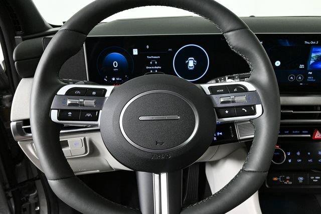New 2026 Hyundai Tucson Limited FWD image 18
