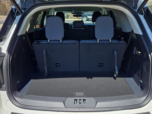 New 2026 Ford Explorer Active image 13