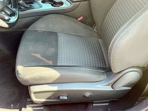 Used 2021 Dodge Challenger R/T w/ Blacktop Package image 18