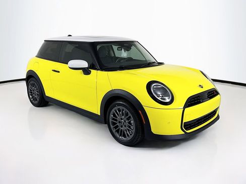 New 2026 MINI Cooper S image 3