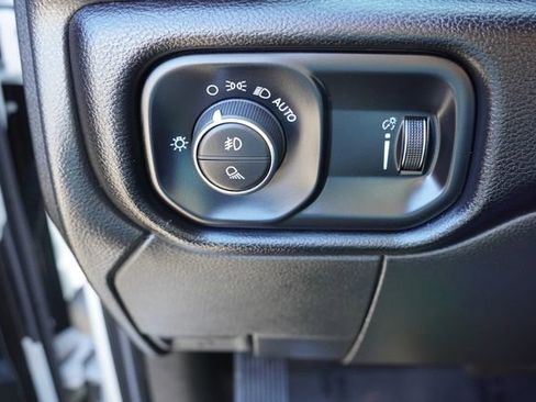 Certified 2026 RAM 2500 Big Horn AWD/4WD image 24