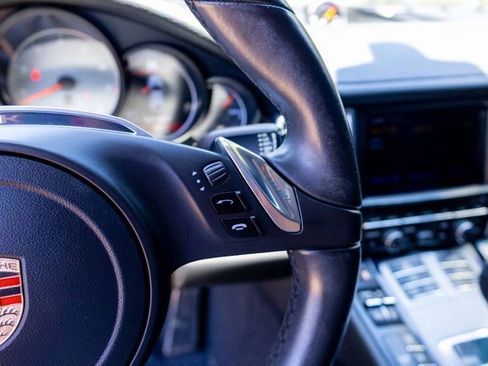 Used 2014 Porsche Panamera S image 21