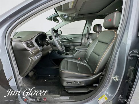 Used 2022 GMC Acadia AT4 w/ Technology Package image 26