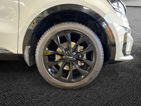 Certified 2022 Kia Sorento SX AWD/4WD image 11