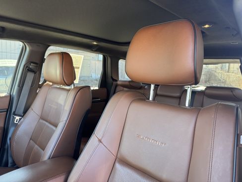 Used 2021 Jeep Grand Cherokee Summit w/ Platinum Series Group image 14