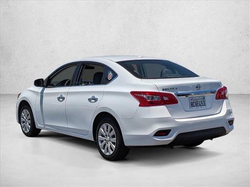 Used 2017 Nissan Sentra SV FWD image 8