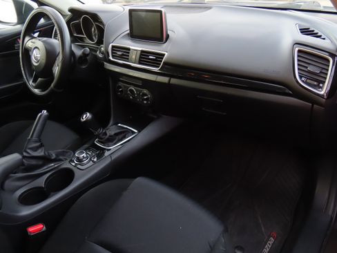 Used 2015 MAZDA MAZDA3 i Sport image 8