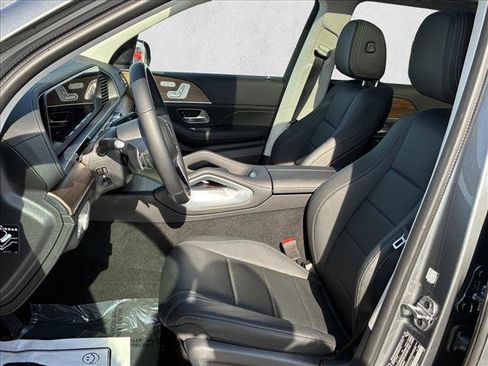 Certified 2026 Mercedes-Benz GLE 450 4MATIC image 11