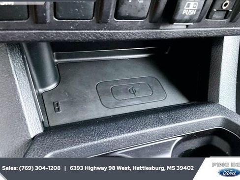 Used 2019 Toyota Tacoma TRD Sport w/ Technology Package image 24